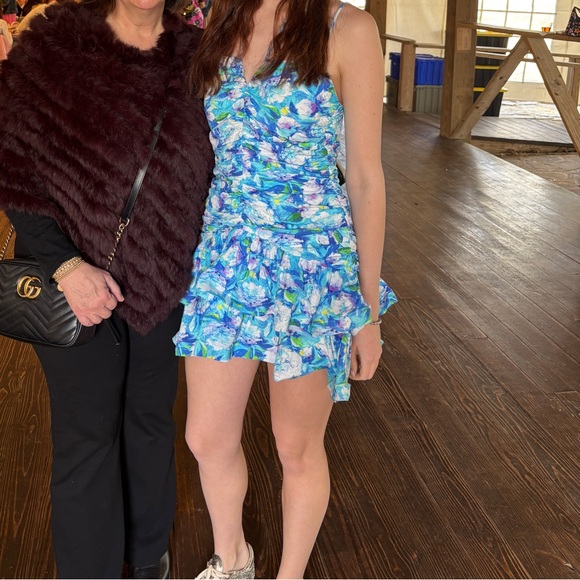 NWOT WORN ONCE BRAND NEW | ELLIATT NANCY DRESS | SIZE MEDIUM | SOLD OUT!!! - Picture 2 of 2